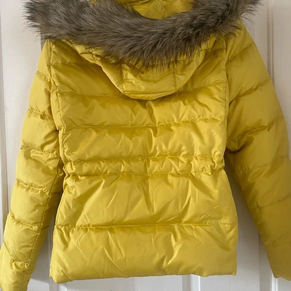 Lands End Canvas Puffer Jacket in with Faux Fur Hood - Picture 2 of 8